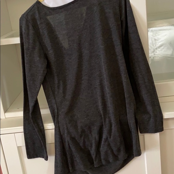 Button up blouse - Picture 2 of 2